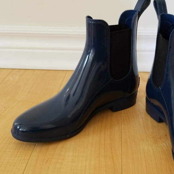 Bass Boots Pull-On Short Waterproof Rainboots - Picture 5 of 8